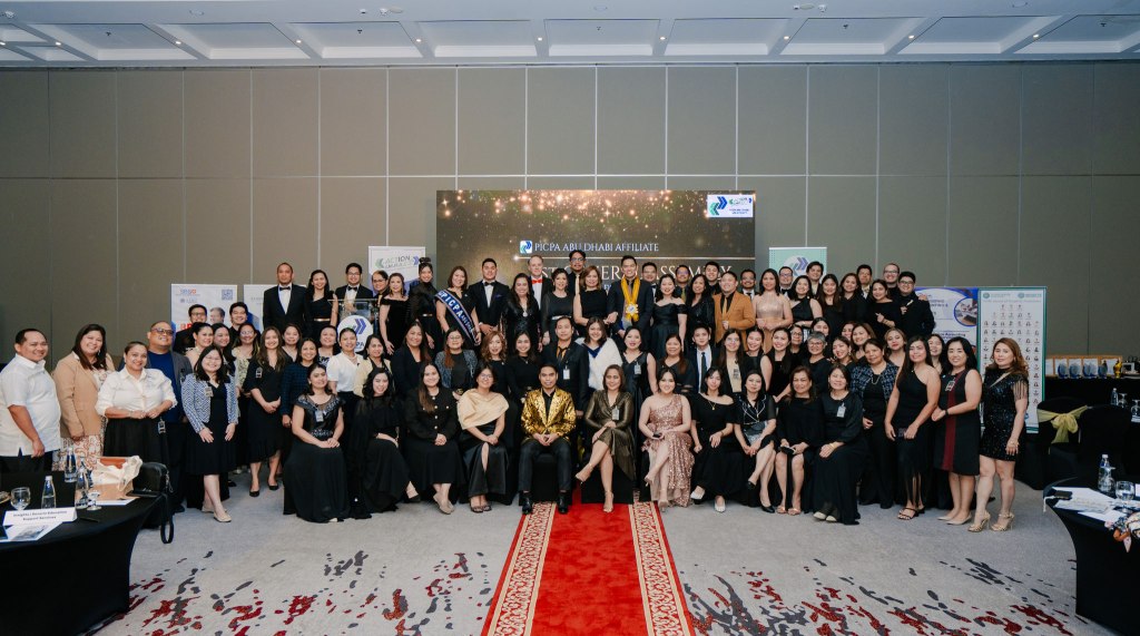 Members connecting at a PICPA Abu Dhabi event